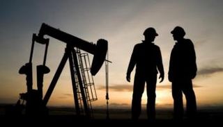 أسعار النفط تغلق متباينة في نهاية تعاملات الأربعاء 