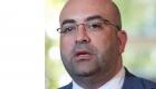 أسباب كره عزمي بشارة للسعودية وحقده على الإمارات