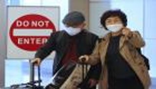 أمريكا توصي رعاياها بعدم السفر إلى الصين بسبب كورونا