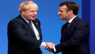 ماكرون وجونسون - أرشيفية 