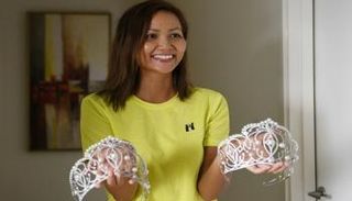 عارضة الأزياء الفيتنامية ههن نيي  