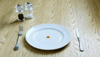 متلازمة إعادة التغذية.. الأسباب والأعراض والعلاج