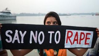 احتجاج على ظاهرة الاغتصاب في الهند