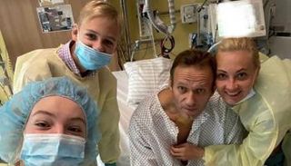 نافالني وعائلته في المستشفى ببرلين