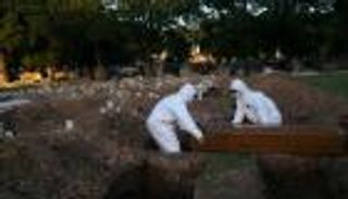 البرازيل تسجل 728 وفاة جديدة بكورونا وترقب للموجة الثانية