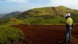 غينيا في عيد استقلالها.. مملكة الألماس الأفريقي تحاول النهوض