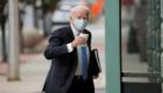 بايدن يعلن "سلبية" نتيجة فحصه لكورونا 