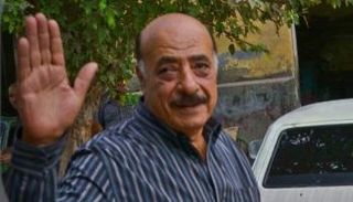 الفنان فايق عزب