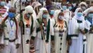 "الأورومو" تحتفل بـ"يوم الشكر" في أديس أبابا.. "هورا فينفيني"