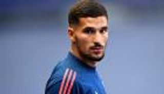 تحرك مفاجئ.. مكالمة زيدان تهدد أرسنال بخسارة صفقة عوار