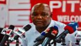 مدرب الأهلي الجديد.. موسيماني يتلقى رسالة من رئيس جنوب أفريقيا