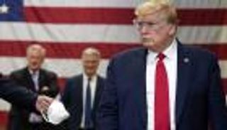 أيام ما قبل كورونا.. من أصاب الرئيس بالفيروس "الخفي"؟