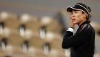 مفاجآت رولان جاروس تزيح موجوروزا عن طريق أنس جابر