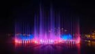 إطلاق أكبر نافورة مياه بالعالم في دبي.. تسعى لدخول "جينيس"