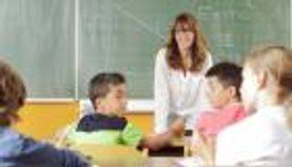 اليوم العالمي للمعلمين.. تحية لمربي الأجيال