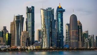 قطر تتلاعب بأعداد وفيات فيروس كورونا عن عمد 