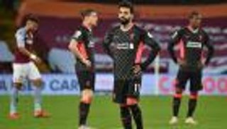 ماذا حدث في غرفة ملابس ليفربول بعد سباعية أستون فيلا؟