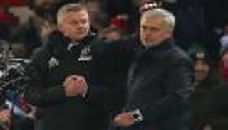 بعد الهزيمة التاريخية.. سولسكاير: هذا اليوم الأسوأ.. ومورينيو يتعاطف معه