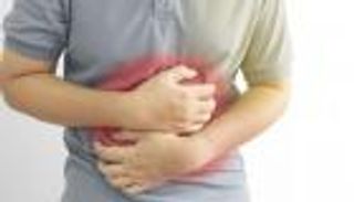 آلام البطن.. عَرض لأكثر من مرض
