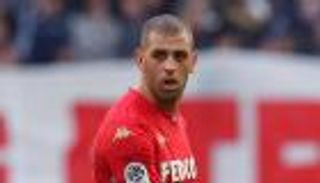 سليماني ينتقم.. يرد على الانتقادات ويُشبه نفسه بميسي