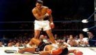 كيف دون مصور صحفي تحضيرات علي كلاي لنزال الأدغال؟