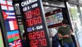 الليرة التركية تهبط إلى قاع تاريخي جديد أمام الدولار