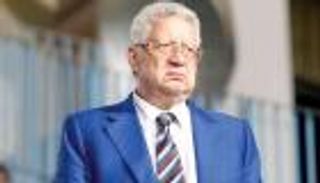 مرتضى منصور يجيب.. هل عزلته الحكومة المصرية من رئاسة الزمالك؟