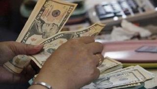  استقرار سعر الدولار في مصر 