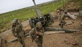 قتال عنيف بإقليم ناغورني بين القوات الأرمنية والأذربيجانية.   