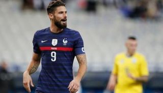 أوليفيه جيرو مهاجم منتخب فرنسا