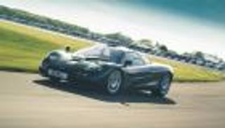 8 صور ترصد قدرات أسرع السيارات في العالم