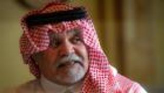 بندر بن سلطان وفلسطين.. رسائل تربك تجار القضية وتقصف المزايدات