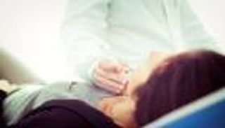 مشكلات الغدة الدرقية.. المخاطر والأعراض