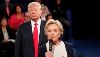 هيلاري وكلينتوي 