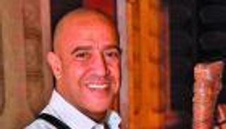 أشرف عبدالباقي يعود للسينما بـ"سقراط ونبيلة"