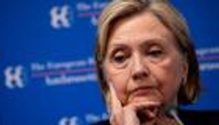 بريد كلينتون.. مؤامرة هيلاري وقطر للإطاحة بمبارك