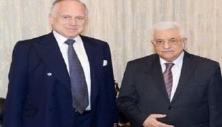 عباس ولاودر في اجتماع سابق بعمان - أرشيفية