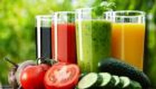 سرطان الثدي.. 10 أطعمة تحارب عدو النساء