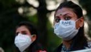 اغتصاب جماعي لفتاة في بيتها.. جريمة تشعل بنجلاديش