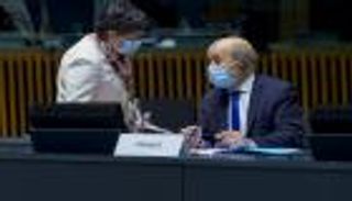 فرنسا "قلقة" من إرسال "عروج ريس" التركية للمتوسط