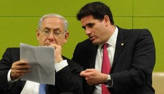 السفير الإسرائيلي لدى واشنطن مع نتنياهو