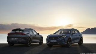 سيارة كوبرا Formentor الرياضية