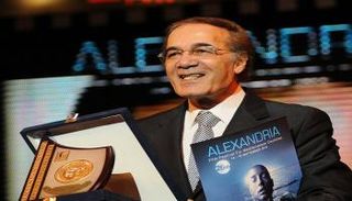 الفنان المصري الراحل محمود ياسين