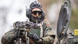 أحد عناصر الجيش الألماني - أرشيفية