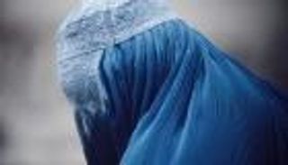 العذرية في أفغانستان.. مطالبات حقوقية بحظر الفحوص