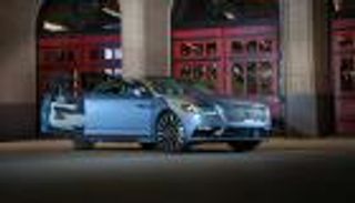 لينكولن الأمريكية تتخلى عن السيارات السيدان للأبد وتتجه لـ SUV