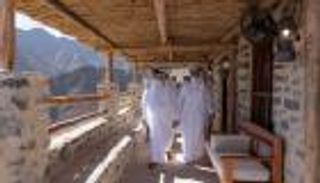 حاكم الشارقة يفتتح مشروعا بارزا لتشجيع السياحة البيئية