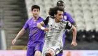 طموحات النجوم تشعل موسم الدوري الإماراتي