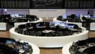 "لقاح نوفمبر" يعيد اللون الأخضر للأسهم الأوروبية