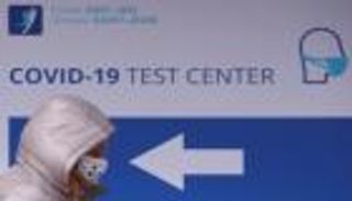 وفيات كورونا بأمريكا تتخطى 216 ألفاً.. ورقم صادم بإصابات بريطانيا 